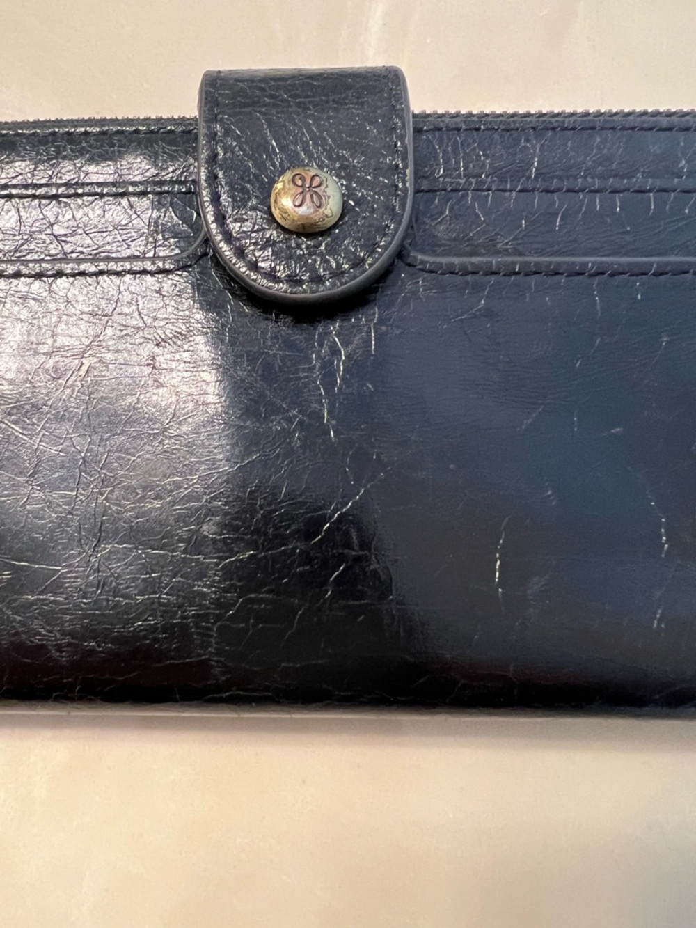 HOBO Dunn Continental black wallet, retails at $118 - Picture 4 of 16